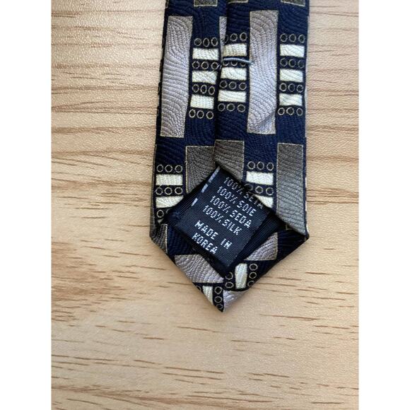 Mosaic Handmade Geometric Gray/Green/Navy Blue 100% Silk Tie - Picture 4 of 6